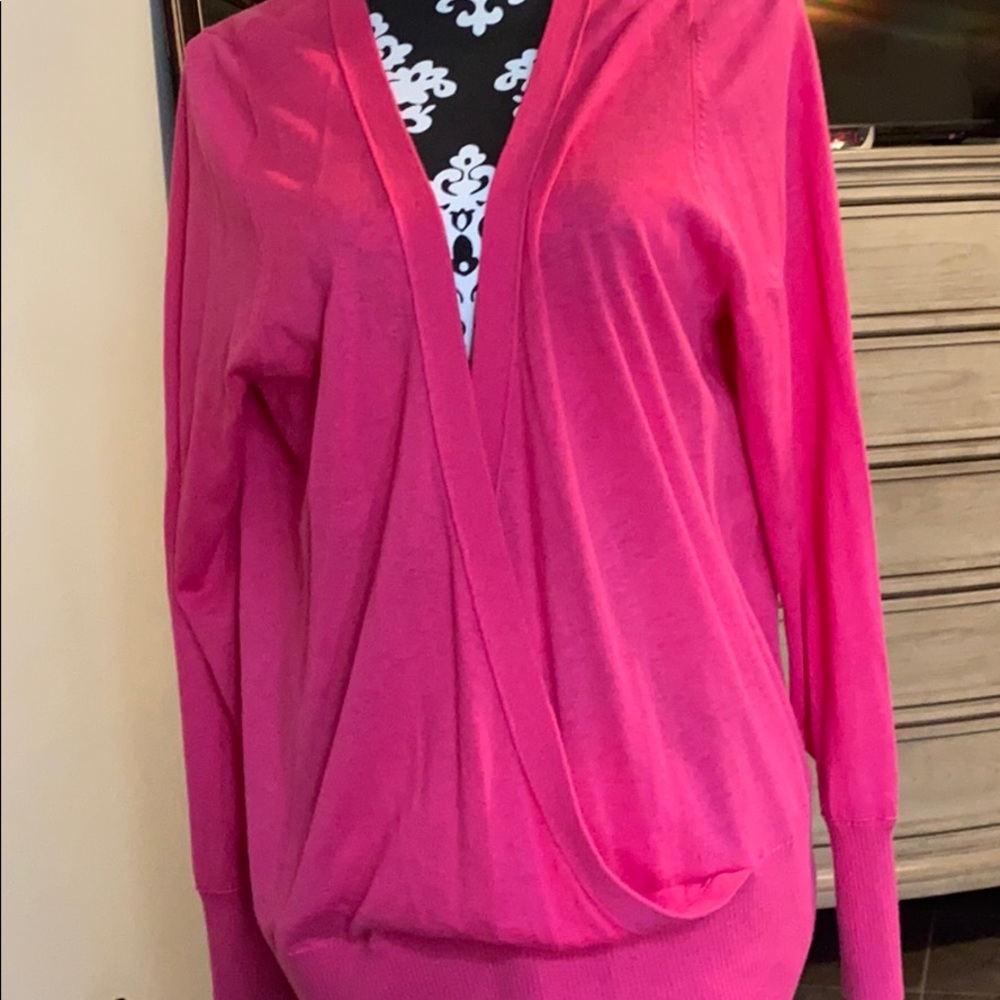 NWT light weight sweater top